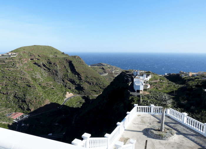 La-Palma-Wandern-Ausblick-vom-Friedhof-in-Los-Sauces
